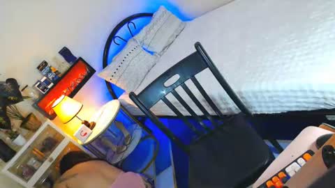 shy online show from 07-18-26, 03:27