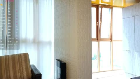 Lora online show from 05-29-26, 06:00