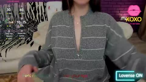 Mia online show from 04-12-26, 04:45