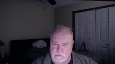 Snapshot of gmctruckguy chatting on 03-13-26, 06:36 gmctruckguy online show from 03-13-26, 06:36