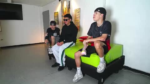 THOMAS AND DAMIAND online show from 11-15-25, 06:37