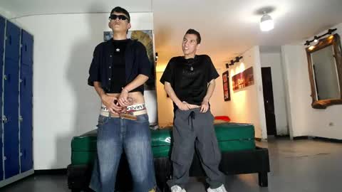 THOMAS AND DAMIAND online show from 05-03-26, 07:09
