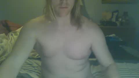 Snapshot of gnger31foru chatting on 01-04-25, 02:25 Steven Meadow online show from 01-04-25, 02:25