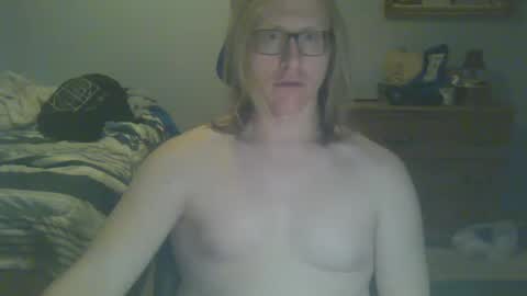Snapshot of gnger31foru chatting on 01-05-25, 12:10 Steven Meadow online show from 01-05-25, 12:10