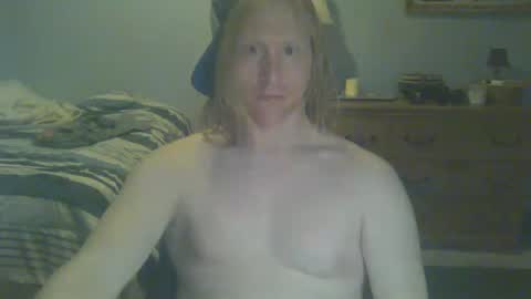 Snapshot of gnger31foru chatting on 01-13-25, 01:06 Steven Meadow online show from 01-13-25, 01:06