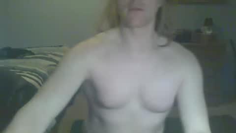 Snapshot of gnger31foru chatting on 01-30-25, 12:48 Steven Meadow online show from 01-30-25, 12:48