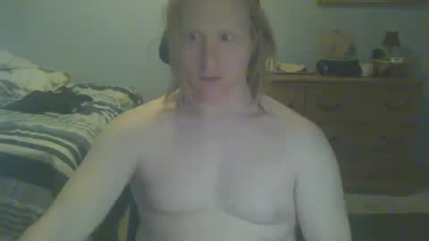 Snapshot of gnger31foru chatting on 02-10-25, 12:50 Steven Meadow online show from 02-10-25, 12:50