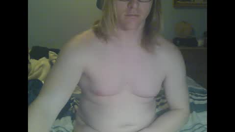 Snapshot of gnger31foru chatting on 02-11-25, 01:20 Steven Meadow online show from 02-11-25, 01:20