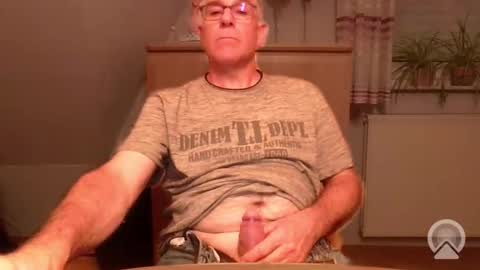 Snapshot of gngh1969 chatting on 06-01-26, 10:00 gngh1969 online show from 06-01-26, 10:00