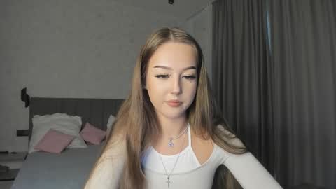 Lina online show from 11-01-25, 08:38