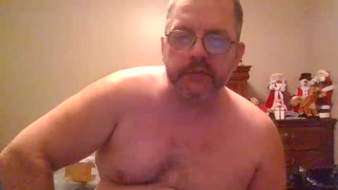 Snapshot of gobey33 chatting on 12-22-25, 01:13 IDKIDCIDGAF online show from 12-22-25, 01:13