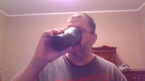 Snapshot of gobey33 chatting on 01-09-26, 05:15 IDKIDCIDGAF online show from 01-09-26, 05:15