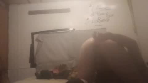 Snapshot of goble35 chatting on 10-17-25, 09:45 goble35 online show from 10-17-25, 09:45