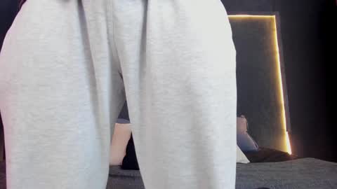 Snapshot of god_of_olympus1 chatting on 12-13-24, 04:38 steven online show from 12-13-24, 04:38