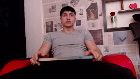 Snapshot of god_of_olympus1 chatting on 02-22-25, 11:57 steven online show from 02-22-25, 11:57