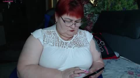 Snapshot of goddess57 chatting on 02-22-25, 05:34 Goddess online show from 02-22-25, 05:34