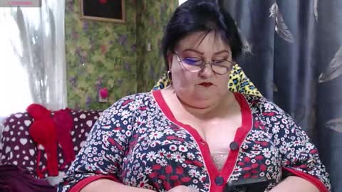 Snapshot of goddess57 chatting on 10-10-25, 10:14 Goddess online show from 10-10-25, 10:14