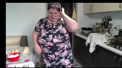 Snapshot of goddess57 chatting on 05-28-26, 11:07 Goddess online show from 05-28-26, 11:07