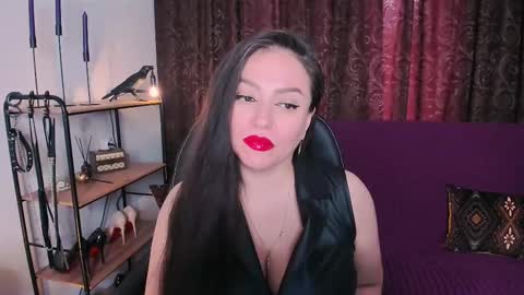 Snapshot of goddess__anna chatting on 02-16-25, 11:16 GoddeSS ANNA online show from 02-16-25, 11:16