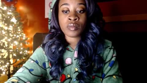 Snapshot of goddess_aaliyah chatting on 11-26-25, 05:36 goddess_aaliyah online show from 11-26-25, 05:36