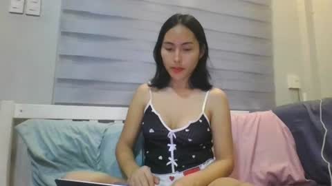 Snapshot of goddess_danica chatting on 07-26-26, 04:42 Danica online show from 07-26-26, 04:42