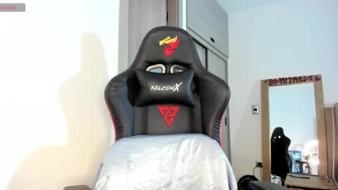 Khaleesi online show from 04-25-26, 11:35