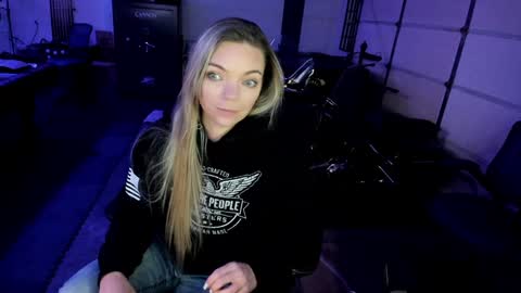 Patricia Mars           Goddess of Mars twitter thegoddessmindy online show from 12-03-24, 03:33