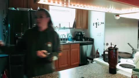 Patricia Mars           Goddess of Mars twitter thegoddessmindy online show from 02-11-25, 06:33