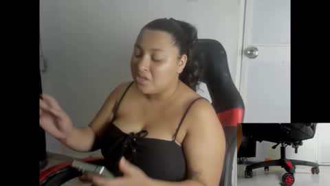 Snapshot of goddess_of_sissys chatting on 12-18-25, 08:04 goddess_of_sissys online show from 12-18-25, 08:04