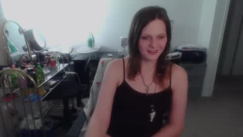 Goddess of Insanity online show from 05-26-26, 02:57
