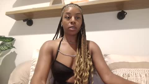Miss Raven Black online show from 07-20-26, 02:48