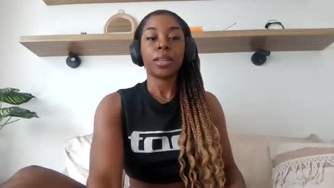 Miss Raven Black online show from 08-06-26, 04:20