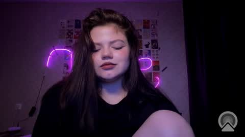 Snapshot of goddessdarina chatting on 09-09-25, 02:44 goddessdarina online show from 09-09-25, 02:44