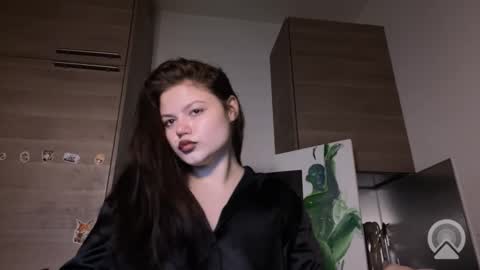 Snapshot of goddessdarina chatting on 09-22-25, 01:24 goddessdarina online show from 09-22-25, 01:24