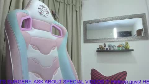 Snapshot of goddessjessica_roger chatting on 05-31-26, 05:15 Goddess Jessica and slave Roger online show from 05-31-26, 05:15