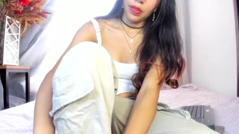 Julieta online show from 01-22-25, 07:13