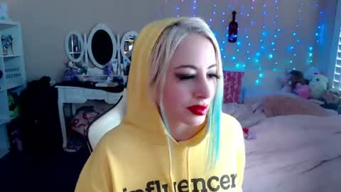 Snapshot of goddesslilith chatting on 06-17-26, 12:46 Goddess Lilith - 111 tks to PM online show from 06-17-26, 12:46