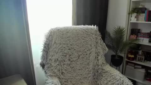 Snapshot of goddessmxx chatting on 07-18-26, 05:22 Mistress Mary online show from 07-18-26, 05:22
