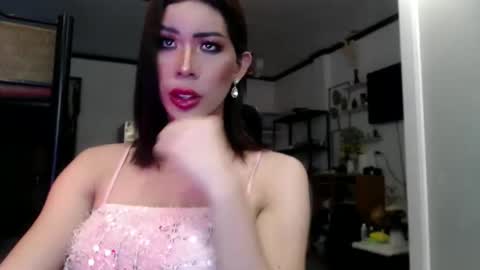 Snapshot of goddessofbigcock chatting on 02-08-25, 02:58 Eva online show from 02-08-25, 02:58