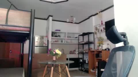 Snapshot of goddessofbigcock chatting on 02-24-25, 02:19 Eva online show from 02-24-25, 02:19