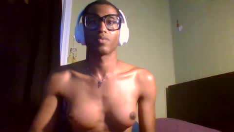 Snapshot of goddexx_kii chatting on 05-15-26, 10:55 goddexx_kii online show from 05-15-26, 10:55