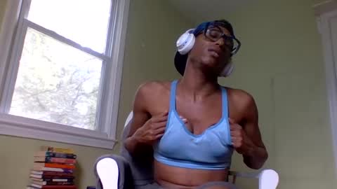 Snapshot of goddexx_kii chatting on 07-29-26, 05:55 goddexx_kii online show from 07-29-26, 05:55