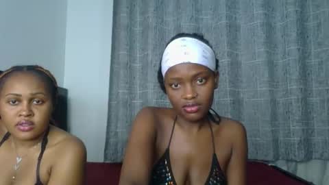 godess_lunah online show from 05-19-26, 06:25