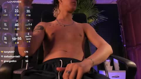 HUAN online show from 02-28-25, 07:15