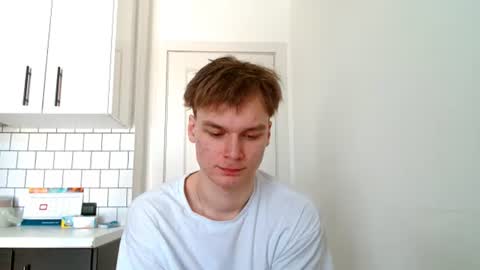 Snapshot of gofymcmouse chatting on 06-19-26, 08:51 Daniel online show from 06-19-26, 08:51