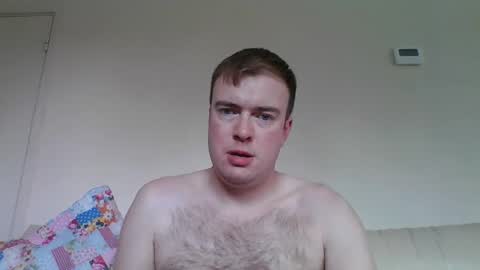 Snapshot of gogo12104 chatting on 03-10-25, 03:20 jme online show from 03-10-25, 03:20