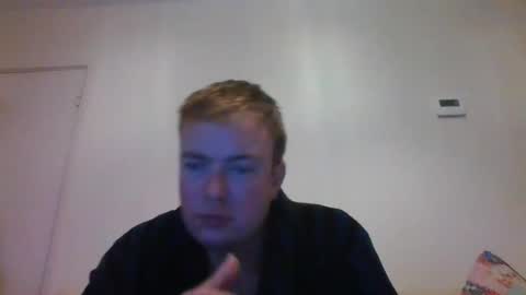 Snapshot of gogo12104 chatting on 09-22-25, 08:11 jme online show from 09-22-25, 08:11