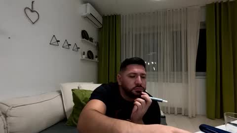 gold_alpha_boy online show from 10-05-25, 07:56