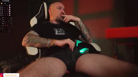 Alex online show from 10-29-25, 11:39