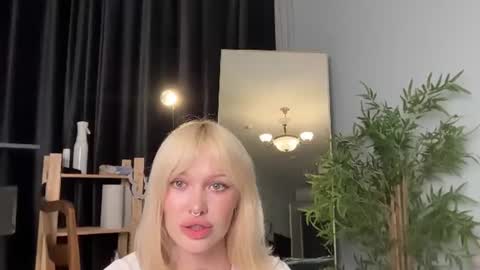 Aline meow   online show from 07-26-26, 06:26